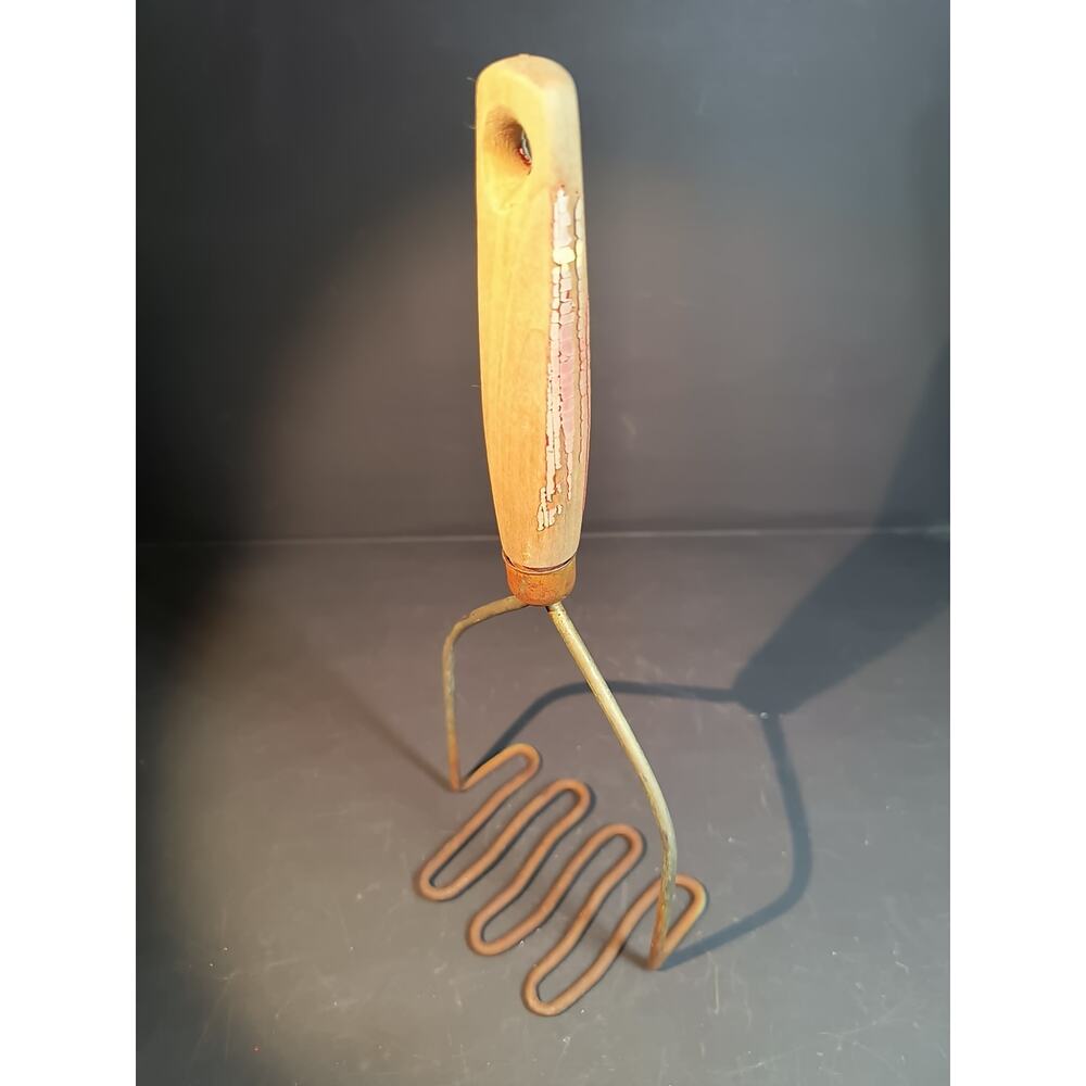 1377.  Potato Masher Primitive Vintage